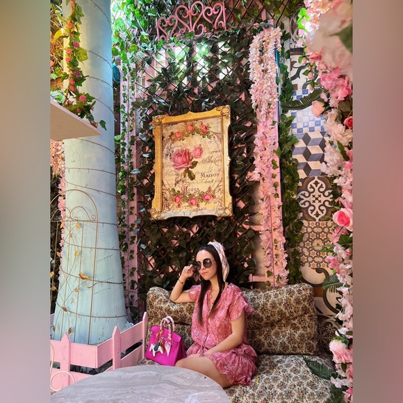 LIKE This To Be Fashioned-Called To Shop My Shopaholic Closet.🛍️💃. - Picture 3 of 8